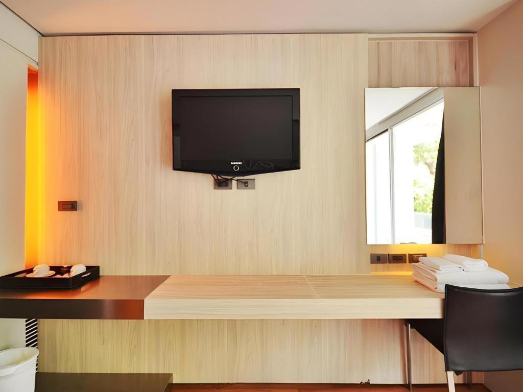 The Heritage Silom Hotel Банкок Екстериор снимка